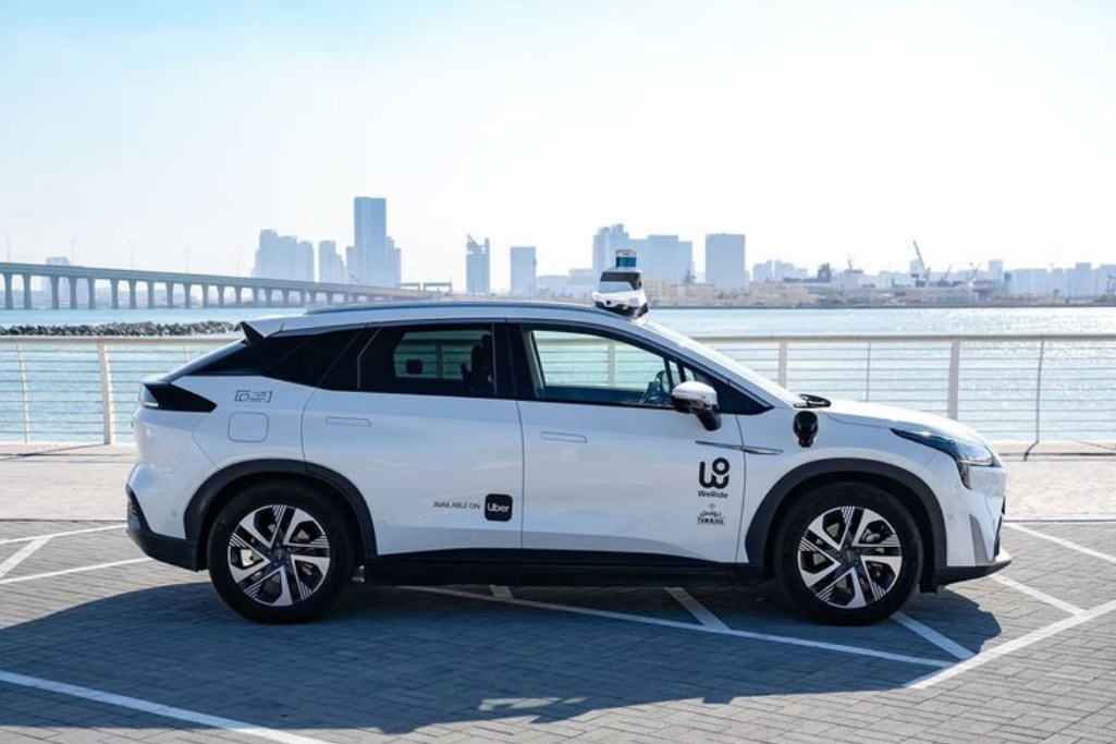 Uber robotaxi launch in Abu Dhabi illustration
